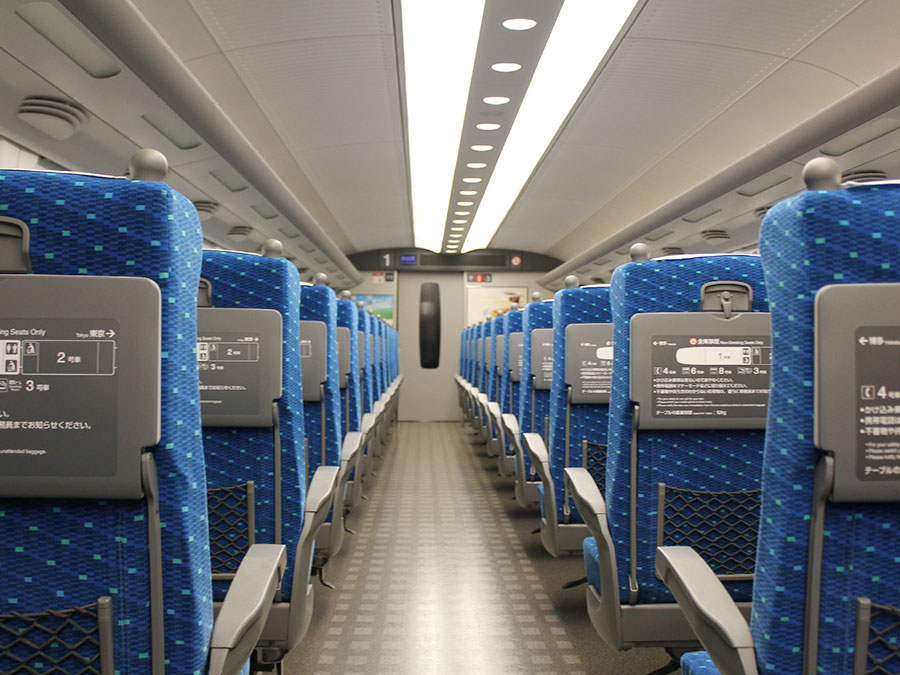 新幹線車内